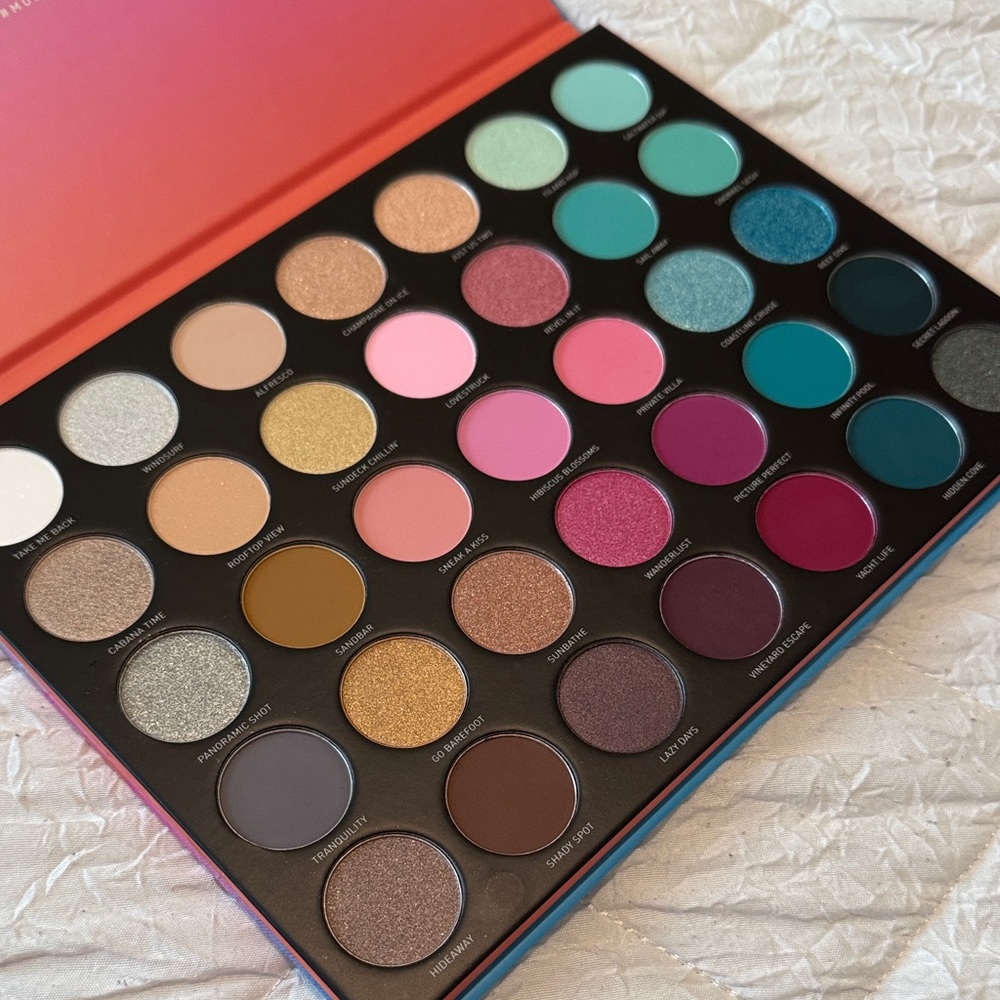 Morphe Brushes 35S Sweet Oasis Palette